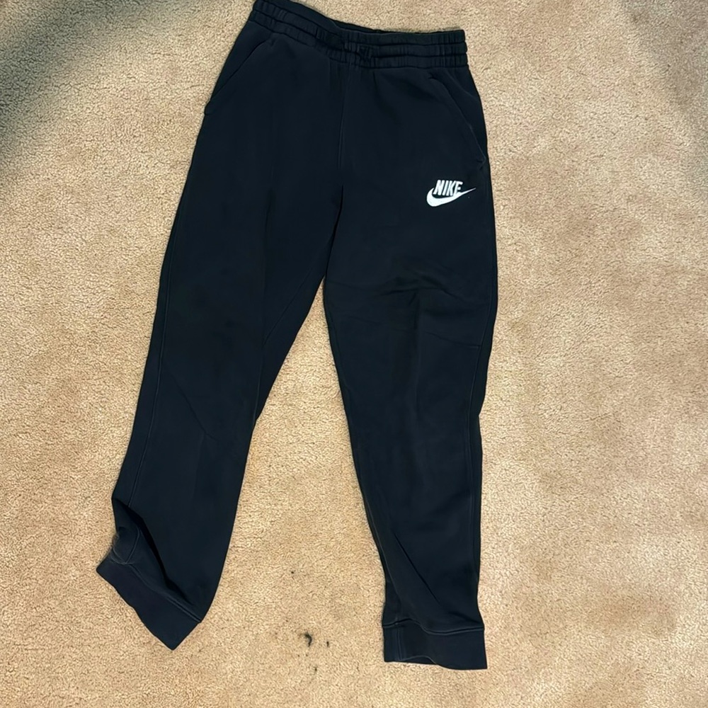 Black Nike Sweatpants, youth large